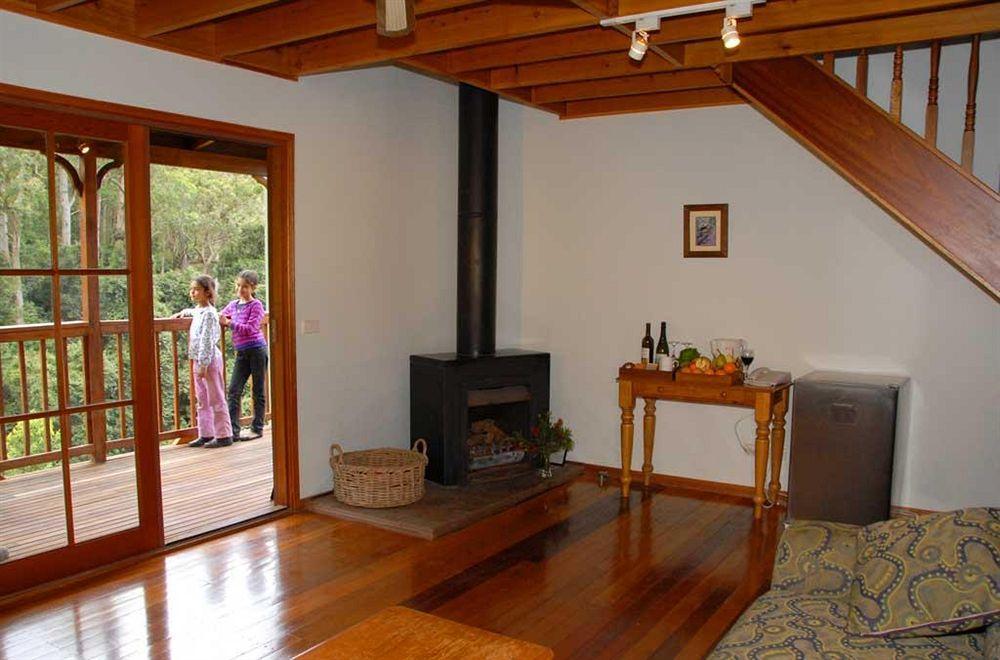 Nirvana Spiritual Retreat Глостер Экстерьер фото