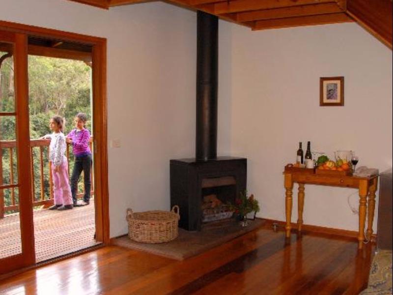 Nirvana Spiritual Retreat Глостер Экстерьер фото